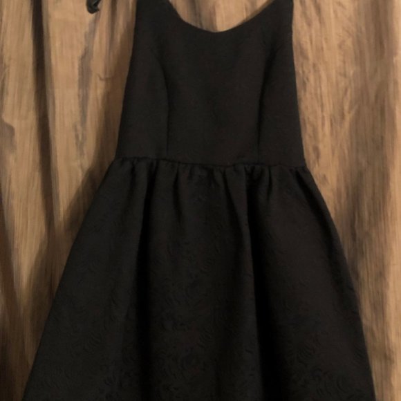 Black Party Cocktail Dress - Picture 4 of 5